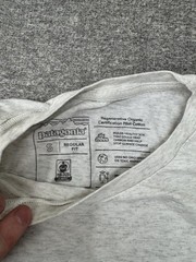 Patagonia Shirt Mens Small Gray Short Sleeve Crew Neck Casual Outdoors