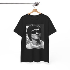 Bruce Lee Vintage Look Retro Vibe Legend Rare Photo Sunglasses Gift Idea Shirt