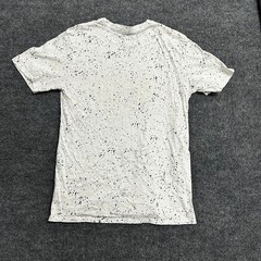 Nike T-Shirt Mens Size M White Paint Splatter Graphic Logo Athletic Cut Cotton