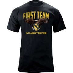 US Army 1st Cavalry Division Eagle and Shield Bold Colors Veteran T-Shirt