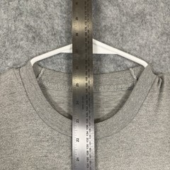 Vintage Starter Logo T-Shirt Single Stitch Gray 90s Sportswear Made USA Small