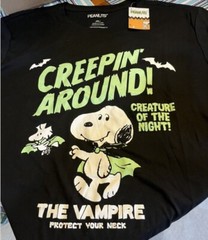 SNOOPY HALLOWEEN VAMPIRE GRAPHIC T-SHIRT – UNISEX SIZING