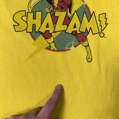 Shazam Shirt Mens Large Yellow DC Comics Originals Graphic Superhero T-Shirt Tee