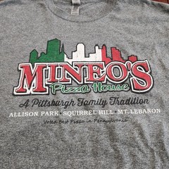 Mineo’s Pizza House Shirt L Pittsburgh Family Tradition Gray Gildan Heavy Cotton