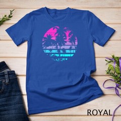 Retro Eighties 80s _ 90s Beach Style design with palm trees Unisex T-shirt