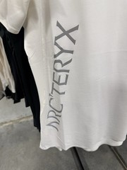 Arc’teryx Norvan Downword Logo SS Tee Arctic Silk Size Large NWT NEW