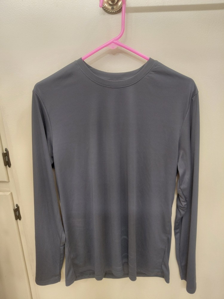 New!! Two Men’s M Lightweight Base Layer Long Sleeve T-shirts for one low price!
