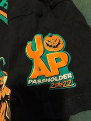 Universal Studios Halloween Horror Nights 2022 Pumpkin Lord Passholder Tee-Med