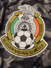 🇲🇽 Mexican National Team Camo Shirt. Size Med. FREE SHIPPING!⚡️