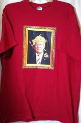 Trump Medusa Golden Snake Hair Head T Shirt XL Gildan Burgundy Red Graphic Tee