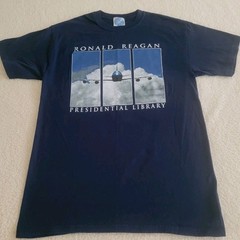 Ronald Reagan Presidential Library sz. Med. Navy-Blue Shirt Republican Goat