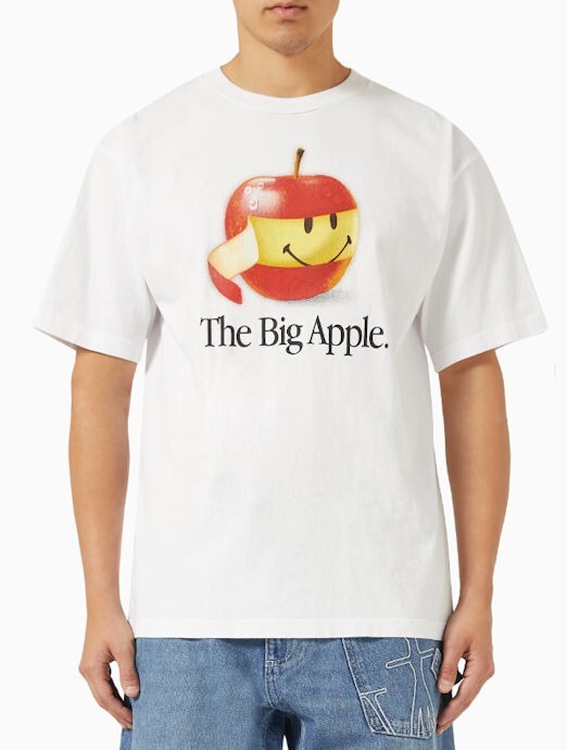 Chinatown Market Cotton Smiley Big Apple T-shirt Size: L NWOT