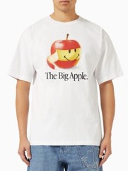Chinatown Market Cotton Smiley Big Apple T-shirt Size: L NWOT