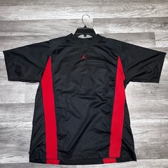 Jordan Training Men’s Performance Crew Neck T-Shirt Black/Red Graphic 23.4
