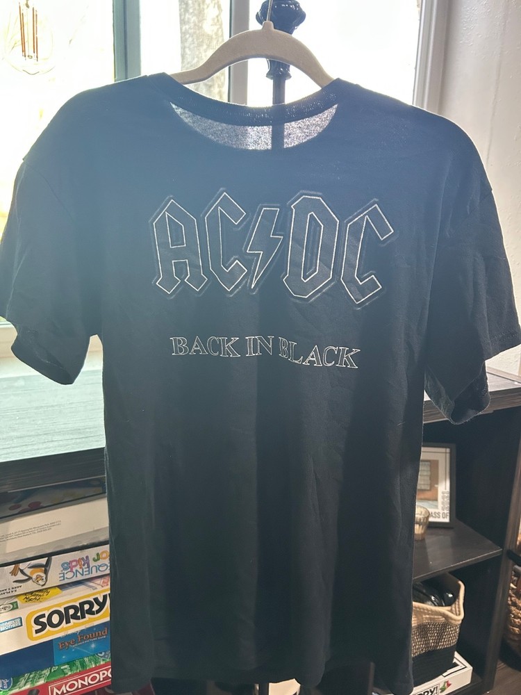 AC/DC Back In Black Band T-Shirt Black Size Med Rock Music Tee
