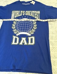 NWT BROOKLYN VERTICAL-Men’s T-Shirt Size Small- “World’s Greatest DAD” Blue-FF