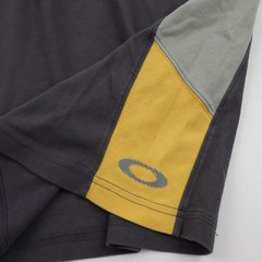 Vintage Oakley Software T-shirt Mens Size XL Gray Yellow 90s Center Logo Y2K Tee