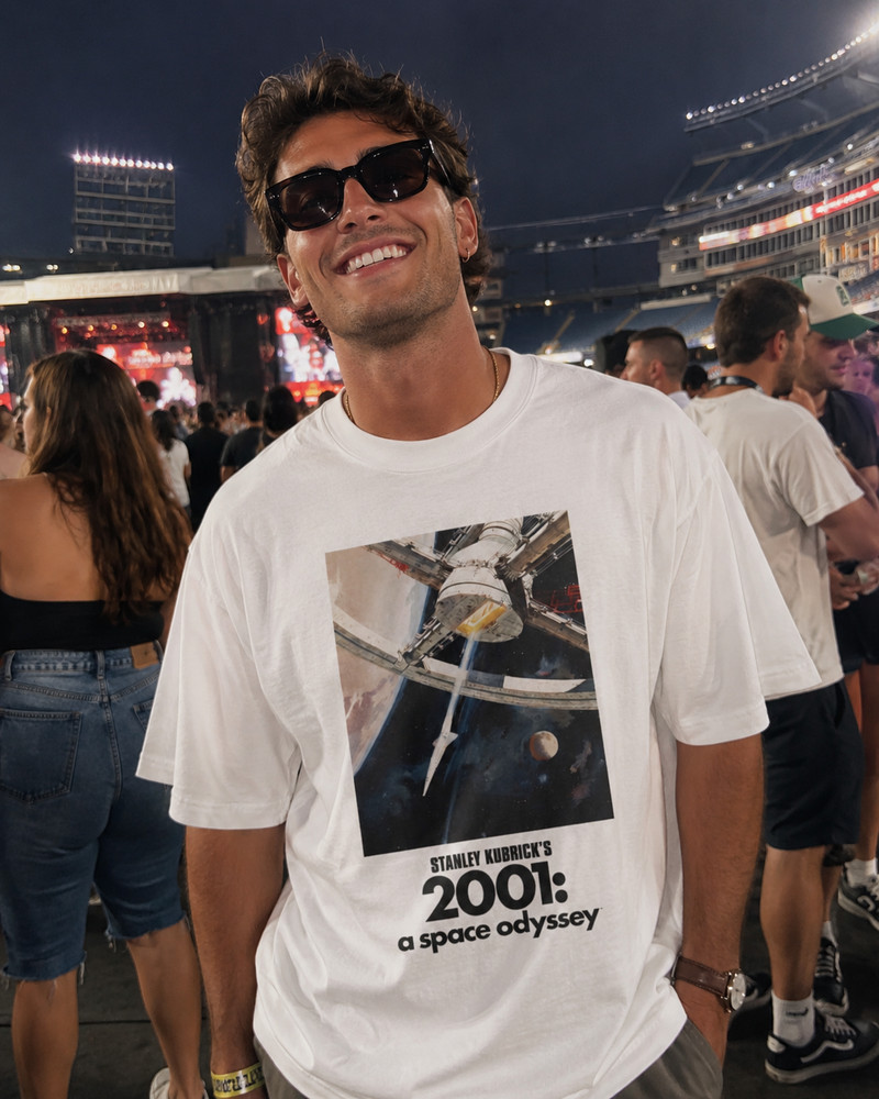 Unisex 2001: A Space Odyssey Heavyweight American cotton Tee