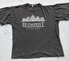 Men’s Vintage Budapest T-Shirt Black Spell-Out XL Hungary HOLES Thrashed Paper