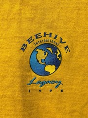 Vintage Beehive International Legacy 1998 Yellow T-Shirt Men’s M