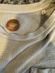 Common People Women’s Large Gray Waffle Knit Pocket Tee Casual Minimalist