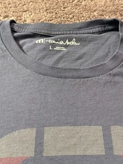 TravisMathew Graphic T-Shirt Men’s L Charcoal Geometric Design EUC