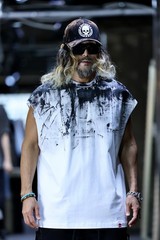 ByTheR Mens Hand Painted Graphic Loose Fit Sleeveless Tank Top Streetwear