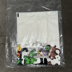 VeeFriends Exclusive Friends and Family Tee Size Large Brand New