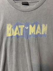 DC Comics Batman T-Shirt Large Retro Super Hero Comics Logo Spell Out Faded Gray