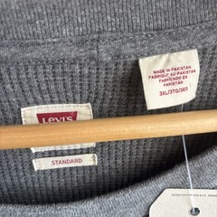 New Levi’s Gray Thermal Heavyweight Long Sleeve Mens Standard 3XL T Shirt NWT