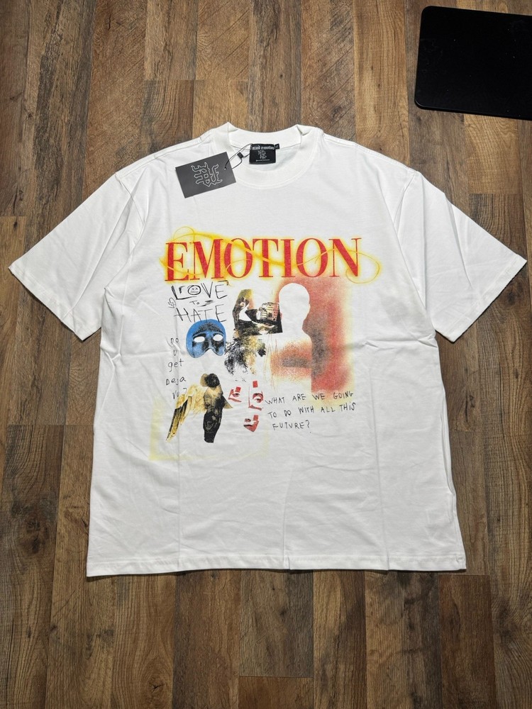 Mixed emotions tee shirt Black/White Size XL
