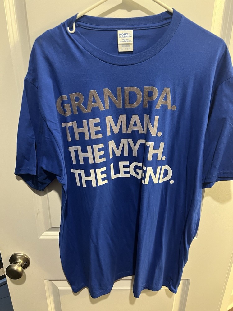 Port & Company Fan Favorite Men’s XL Blue Crewneck Graphic Tee Grandpa Legend