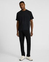 NEW – EXPRESS Men’s Sueded Soft Jersey Crew Neck T-Shirt Pitch Black Sz M $44