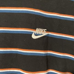 Nike Sportswear Men’s Black/Burnt Sunrise Club Men’s T-Shirt Size XL