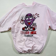 Vintage 1980s–90s “Raisin Hell in Cancun” Graphic T-Shirt Pink L