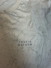 Travis Mathew Shirt Mens M Beige Marbled Crew Neck Cotton Regular Fit Tagless