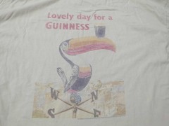 Abercrombie T Shirt Mens XXL “Lovely Day for a Guinness” Classic Gilroy Toucan