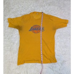 Vintage 80s Los Angeles Lakers Signal Sports T Shirt NBA Distressed USA M