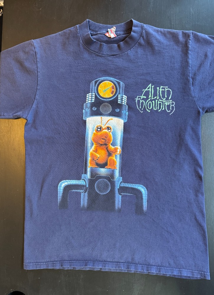 *RARE* Disney Alien Encounter 2-Sided “Skippy” T-Shirt – Uni / Men’s Medium