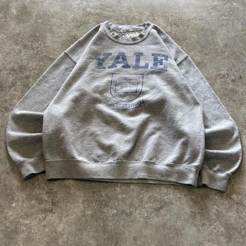 Yale University Spell-Out Grey Vintage College T-Shirt Sweater Hoodie