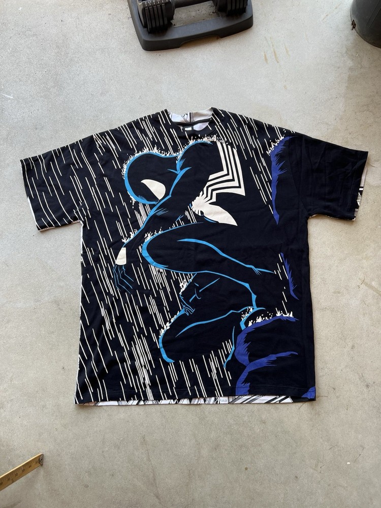 M.A.D. Mask and Disguise Marvel Symbiote Spider-Man AOP Men’s Size XXL