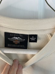 Men’s Long Sleeve Beige Harley Davidson Pull Over Shirt Size Med