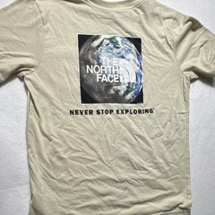 The North Face Men’s Beige Pocket Graphic T-Shirt Crew Neck Short Sleeve L/G