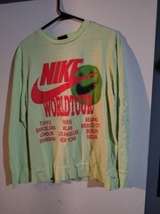 Nike Black World Tour Glow in the Dark Long Sleeve T-Shirt Large