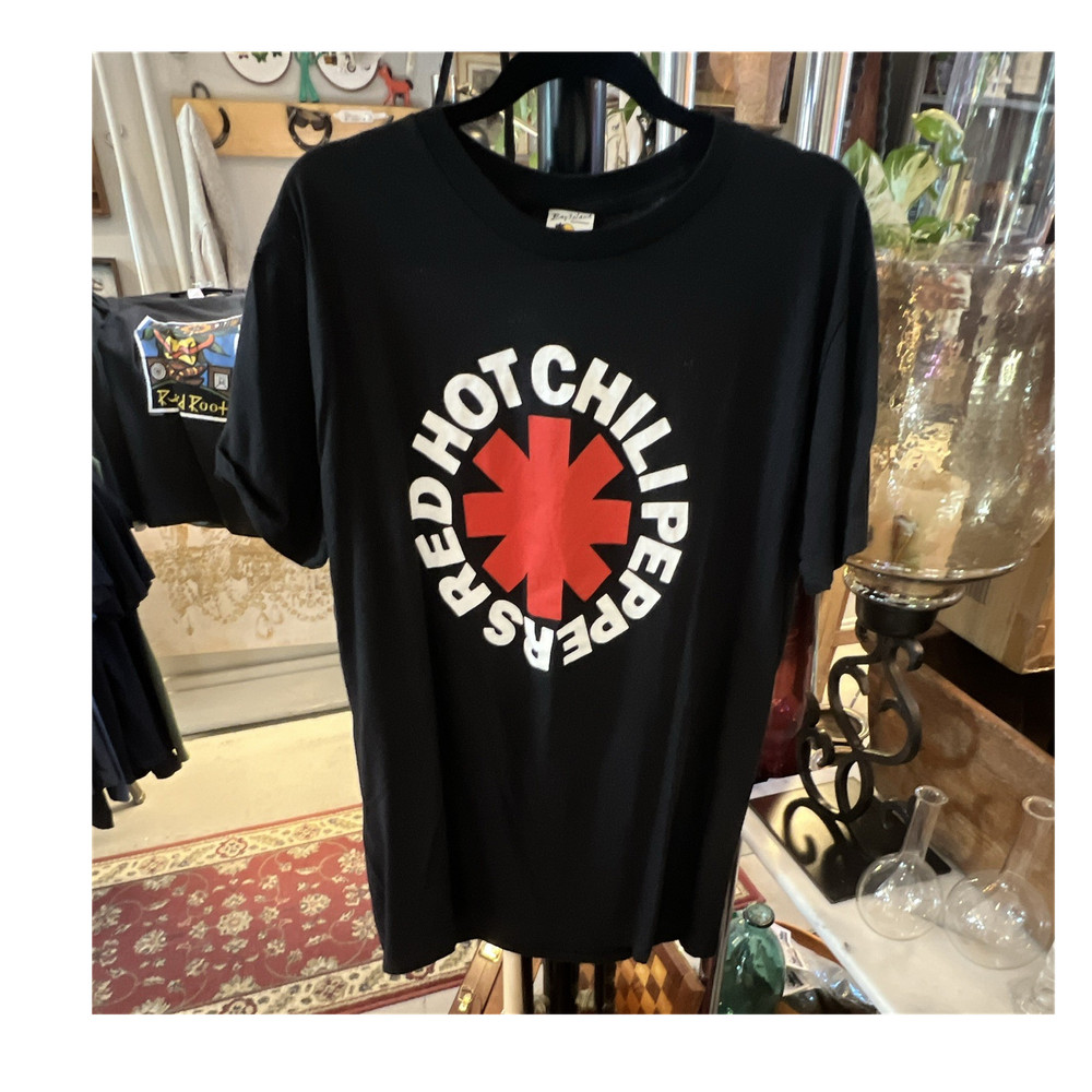 Bay Island Sportswear Men’s Red Hot Chili Peppers Graphic Logo Crew Tee L Black