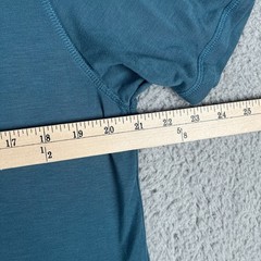 Free Fly Shirt Men Medium Green Bamboo Performance Pocket Crew Neck Short Sleeve
