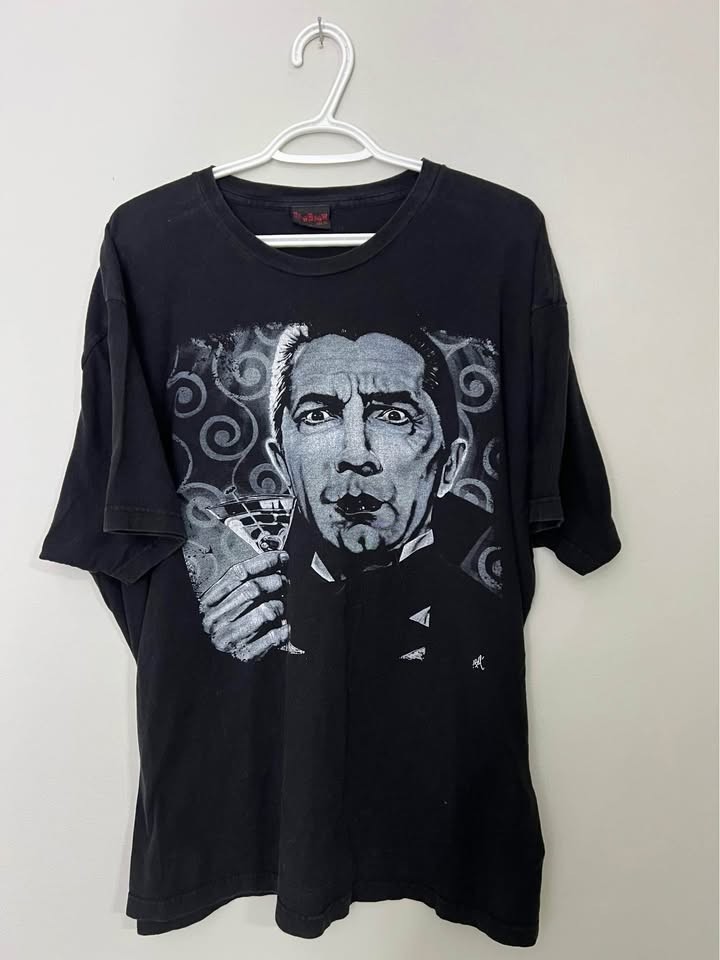 Vintage Dracula Salvador Dali Low Brow Art Company Big Print Graphic Tee