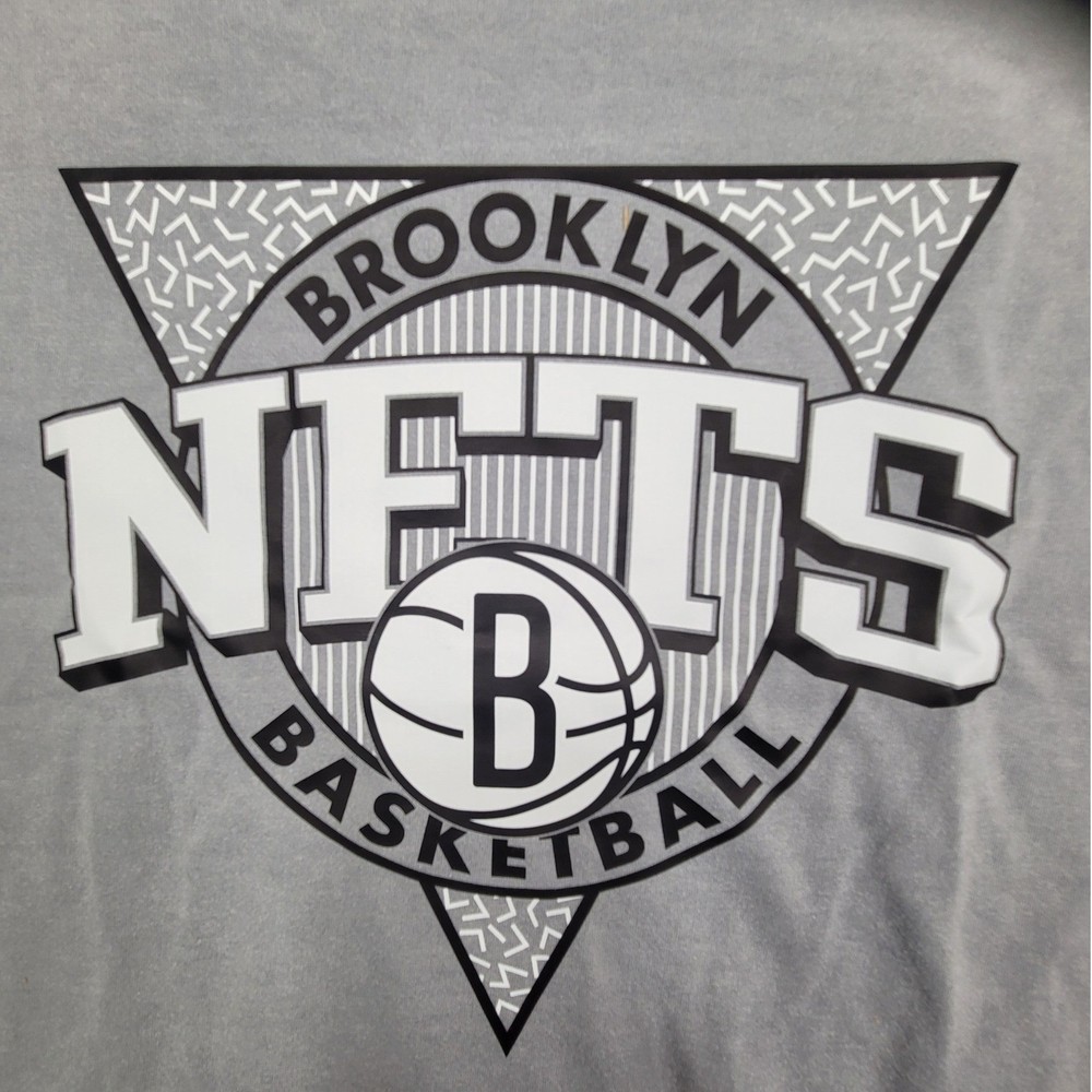 Brooklyn Nets Basketball NBA Mens Tee Shirt Gray XL Ringspun Fabric Blue 84 NWT