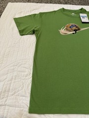 Nike SB Republique Max90 Snail Skate T-Shirt RARE Green Medium (FZ5283-350) NWT