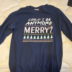 Kindness & Confetti Men’s M Friends Christmas Graphic Tee
